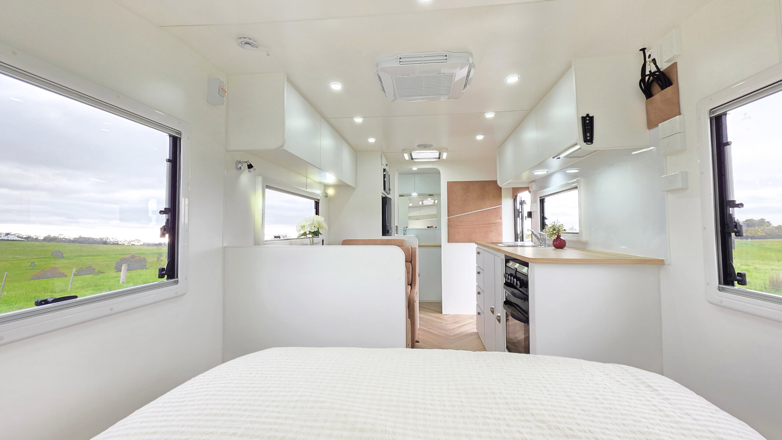 Kirkston 2026 - Image 12
